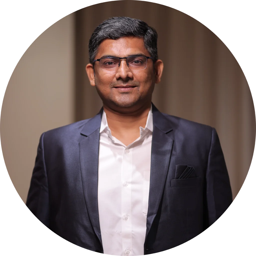 Mr.Dushyant_Oza-Head_sales_&_marketing