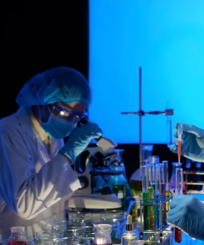 Clinical diagnostics laboratory equipment